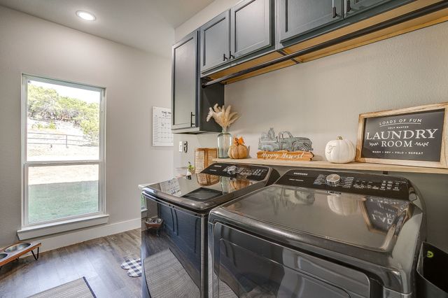 9720 Scenic View Court, Rio Vista, TX 76093