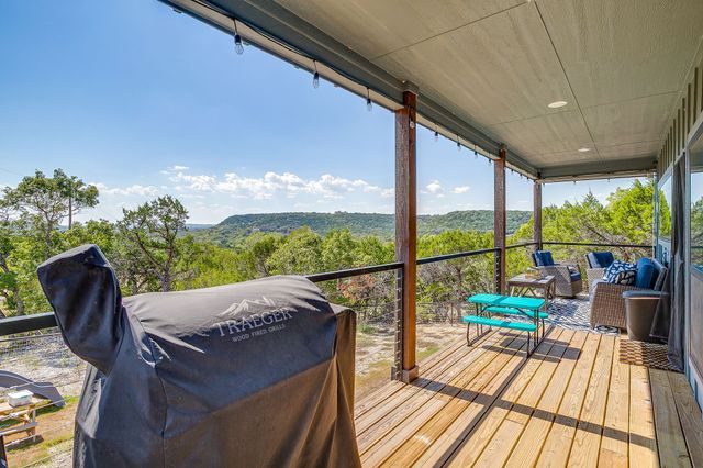 9720 Scenic View Court, Rio Vista, TX 76093