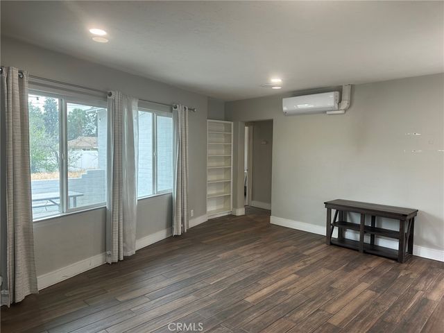 310 Santa Rita Place, Banning, CA 92220