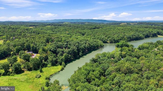 485 LAKE SERENE DR, Winchester, VA 22603