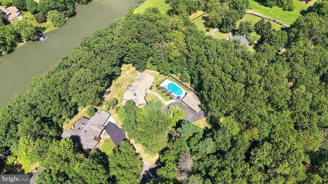 485 LAKE SERENE DR, Winchester, VA 22603