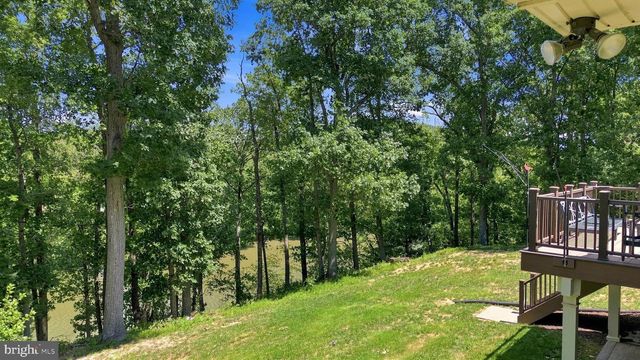 485 LAKE SERENE DR, Winchester, VA 22603