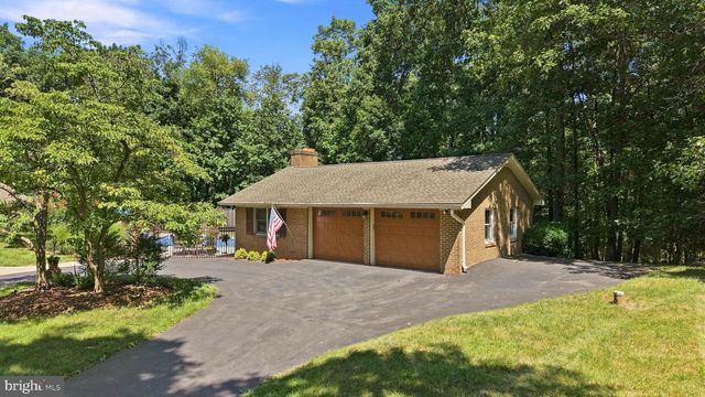 485 LAKE SERENE DR, Winchester, VA 22603