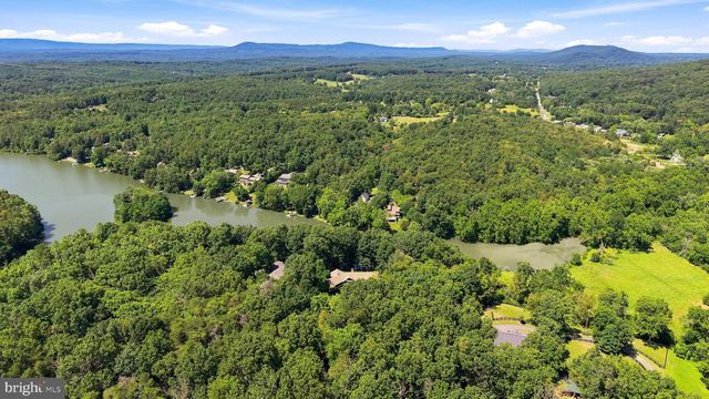 485 LAKE SERENE DR, Winchester, VA 22603