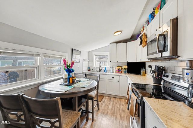 501 Apple Street, Burlington, NC 27217