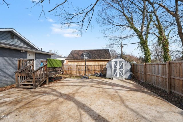 501 Apple Street, Burlington, NC 27217