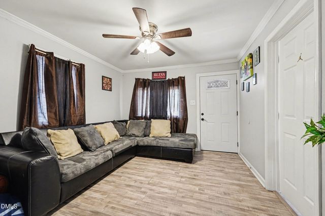 501 Apple Street, Burlington, NC 27217