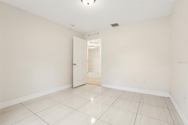 212 W HUMPHREY STREET, Tampa, FL 33604