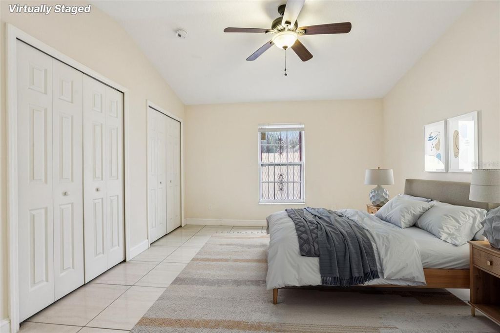 Image 13 of property listing at 212 W HUMPHREY STREET, Tampa, FL 33604