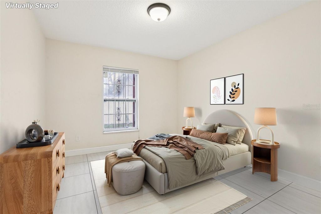 Image 19 of property listing at 212 W HUMPHREY STREET, Tampa, FL 33604