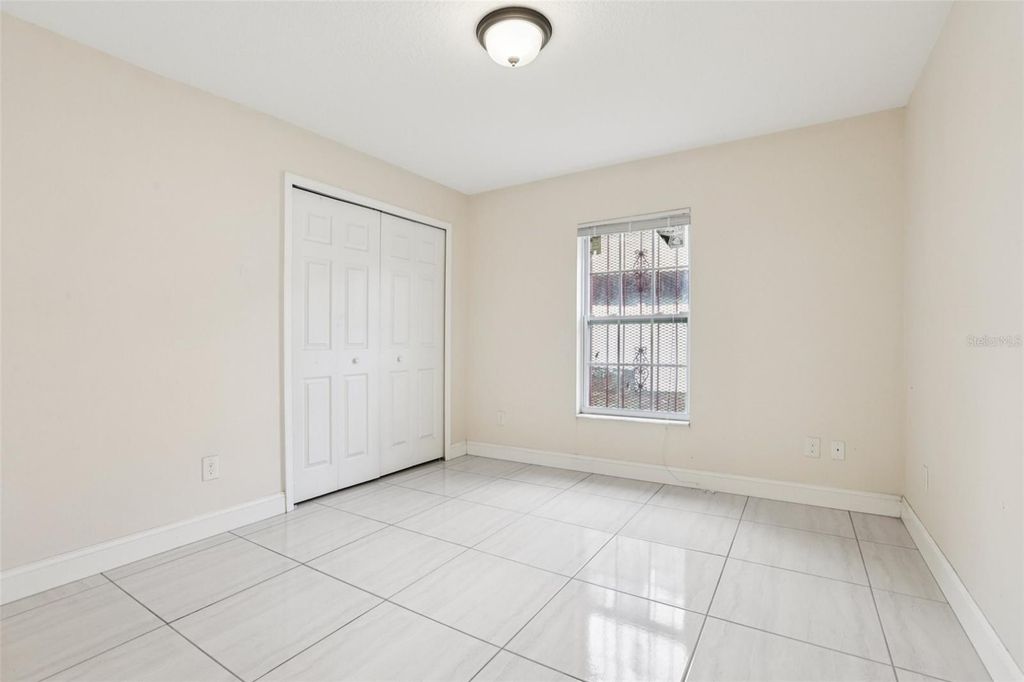 Image 24 of property listing at 212 W HUMPHREY STREET, Tampa, FL 33604