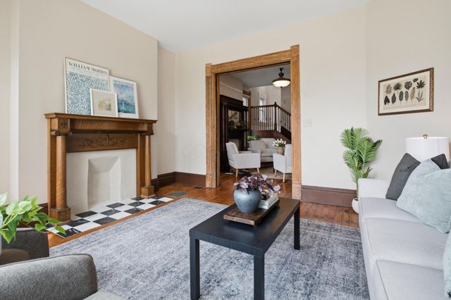 811 Oakwood Avenue, Columbus, OH 43206