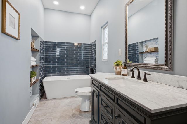 811 Oakwood Avenue, Columbus, OH 43206