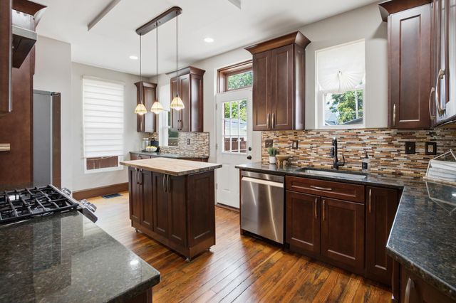 811 Oakwood Avenue, Columbus, OH 43206