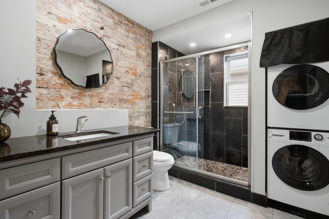 811 Oakwood Avenue, Columbus, OH 43206