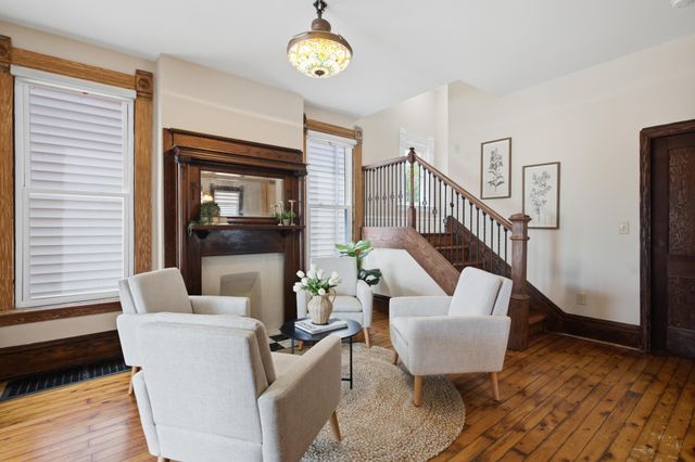 811 Oakwood Avenue, Columbus, OH 43206