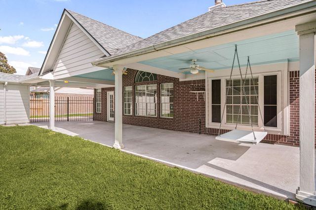 4418 Pine Blossom Trail, Houston, TX 77059