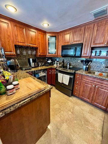 2451 Brickell Ave 5P, Miami, FL 33129