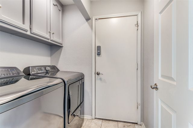 7312 Hialeah Circle W, North Richland Hills, TX 76182