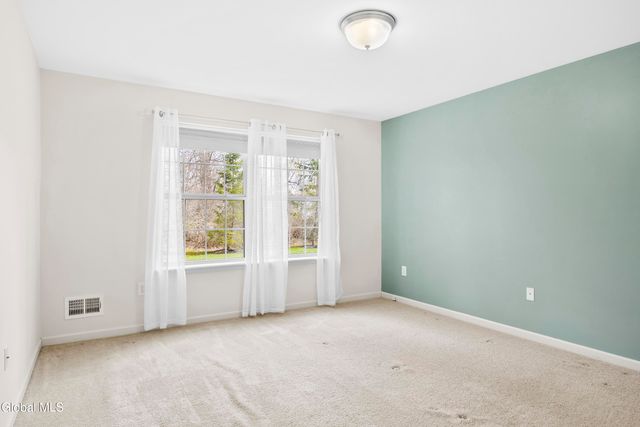 51 Governor Circle, Albany, NY 12208