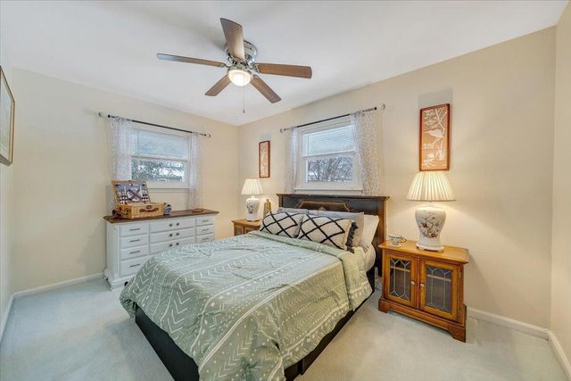 5433 Palm Valley RD, Roanoke, VA 24019