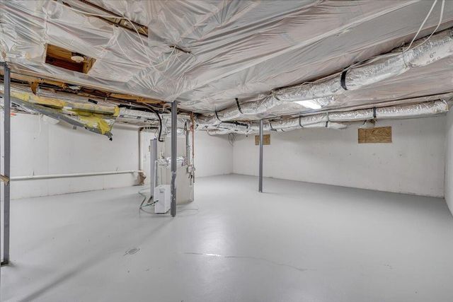 5433 Palm Valley RD, Roanoke, VA 24019