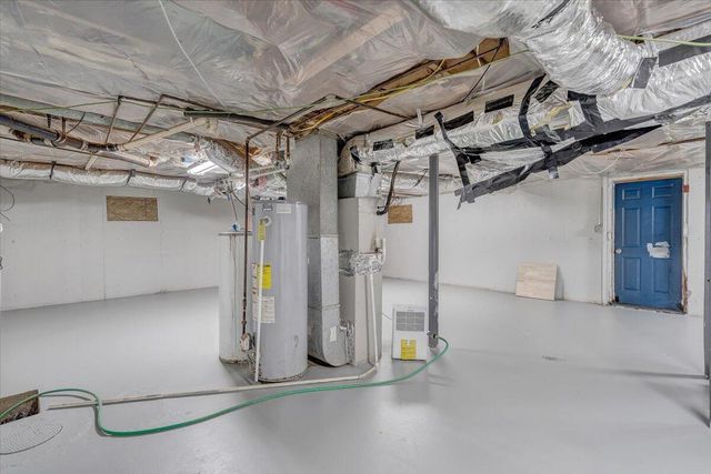 5433 Palm Valley RD, Roanoke, VA 24019