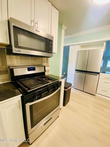 1214 22nd Street, Gulfport, MS 39501
