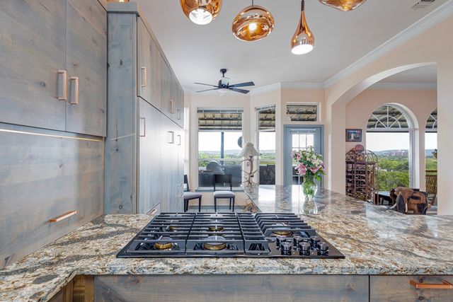 508 Highlands Dr, Kerrville, TX 78028