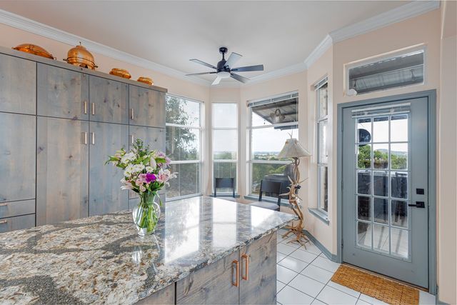 508 Highlands Dr, Kerrville, TX 78028