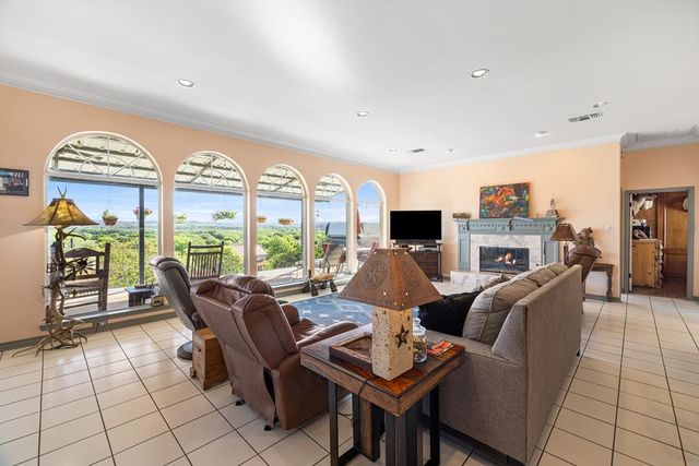 508 Highlands Dr, Kerrville, TX 78028