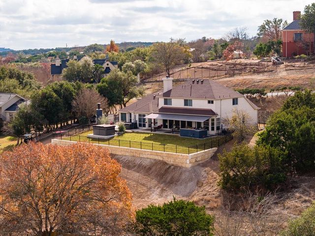 508 Highlands Dr, Kerrville, TX 78028