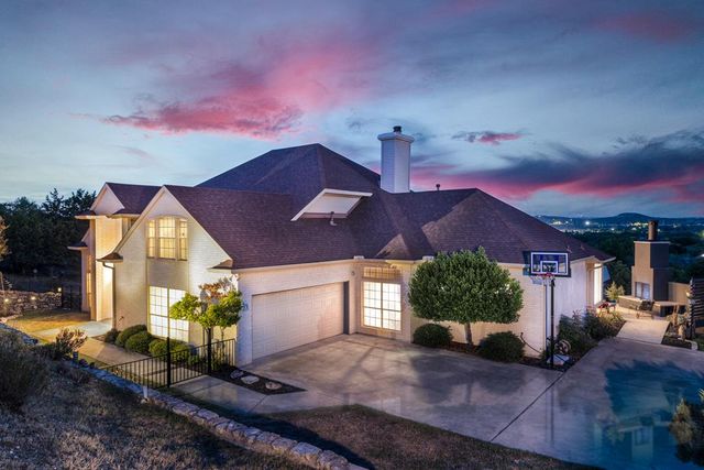 508 Highlands Dr, Kerrville, TX 78028