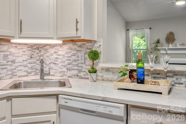 6150 Gray Gate Lane, Charlotte, NC 28210