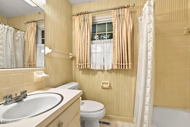 2325 Dawn Trail, Durham, NC 27712