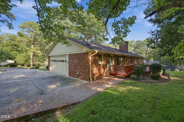 2325 Dawn Trail, Durham, NC 27712