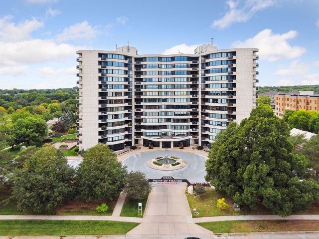 6566 France Avenue S 901, Edina, MN 55435