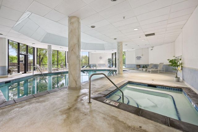 6566 France Avenue S 901, Edina, MN 55435