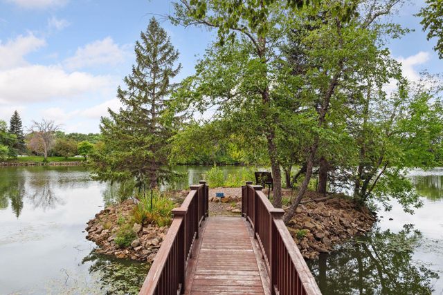 6566 France Avenue S 901, Edina, MN 55435