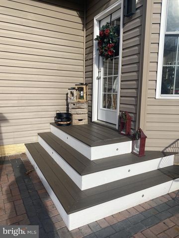 4448 PLEASANT HILL CT, Pomfret, MD 20675