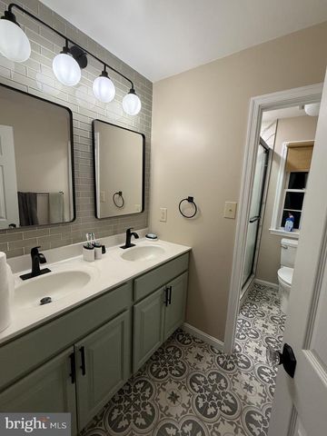 4448 PLEASANT HILL CT, Pomfret, MD 20675