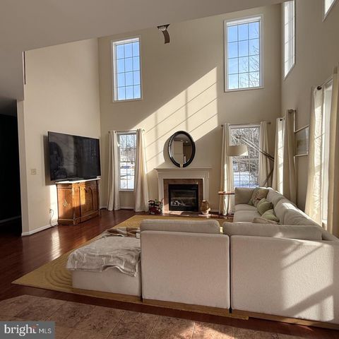 4448 PLEASANT HILL CT, Pomfret, MD 20675