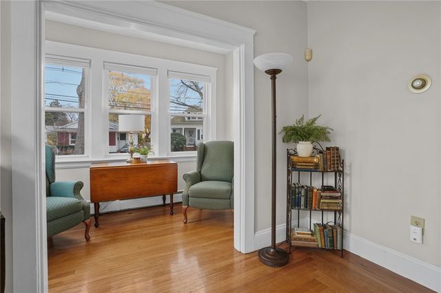 84 Enfield Avenue, Providence, RI 02908