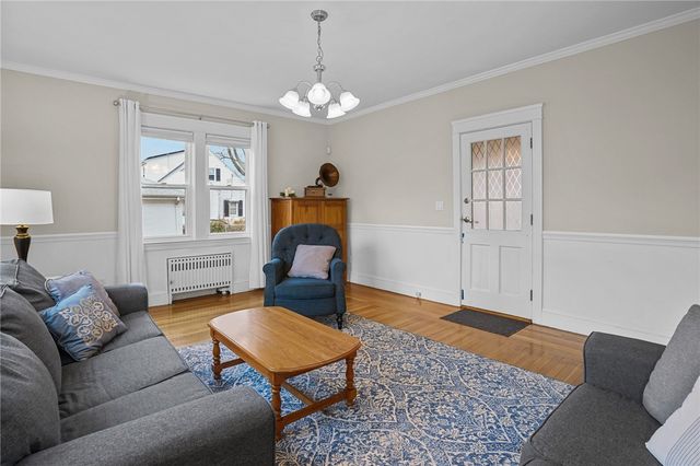 84 Enfield Avenue, Providence, RI 02908