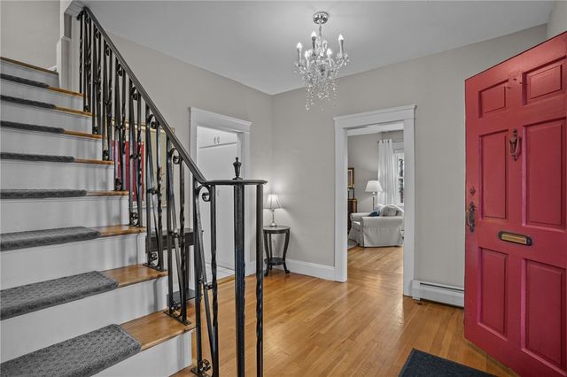 84 Enfield Avenue, Providence, RI 02908