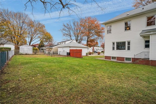 84 Enfield Avenue, Providence, RI 02908