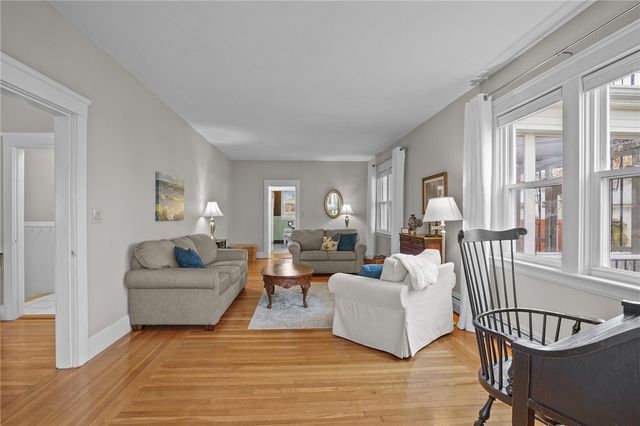 84 Enfield Avenue, Providence, RI 02908