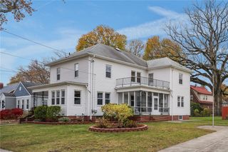 84 Enfield Avenue, Providence, RI 02908