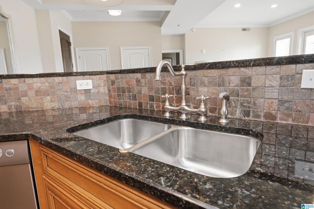 2600 HIGHLAND AVENUE, Birmingham, AL 35205