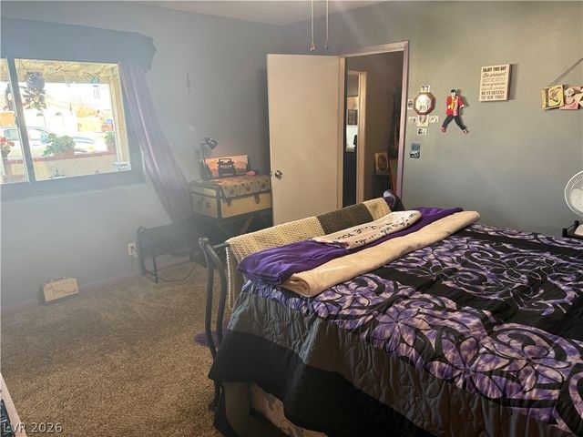 2040 Laguna Street, Pahrump, NV 89048